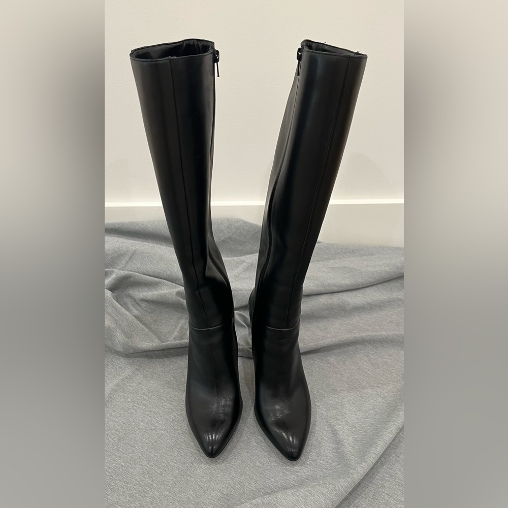 NWOB new never worn saks fifth ave kortnee knee high zip black leather boots 6 - Picture 4 of 10